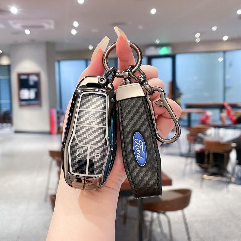 Suitable for 2015, 16 and 17 Ford Taurus Key Cover Explorer Mustang Car Key Bag Metal Buckle