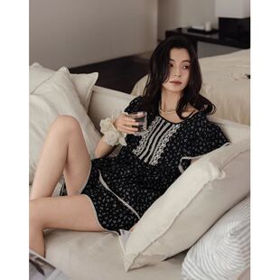 ����˯��Ůʿ�ļ�ins�L�n��Ҿӷ�������ŮС�黨��ɫ���b���⴩