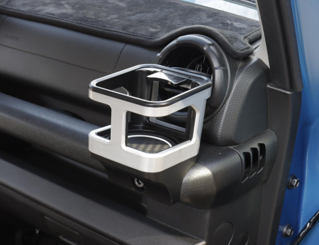 Suitable for 2018+Jb74Jb64 Suzuki Jimny Jimny Modified Accessories Air Outlet Water Cup Holder Car