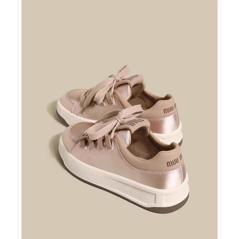 2024 primavera ocio de suela gruesa miu nuevo estilo zapatos de silla zapatos de mujer con suela gruesa de moda zapatos blancos planos para mujeres