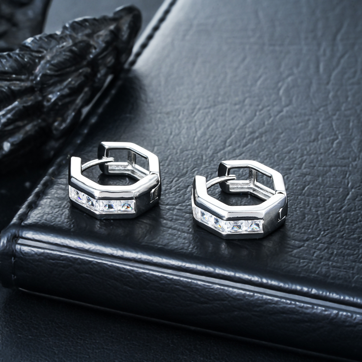 Polygoal créoles en zircon boucles d'oreilles élégantes de luxe_voghion.com