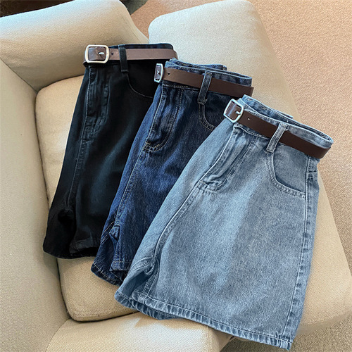 Women's denim shorts, summer new trendy Instagram-inspired, high-waisted, minimalist, slimming, loose-fitting, wide-leg, versatile A-line hot pants.
