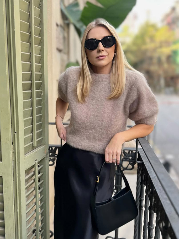 Nicho de estilo casual universal color sólido mohair suéter de manga corta para mujeres 2025 otoño nuevo estilo transfronterizo Europa y América