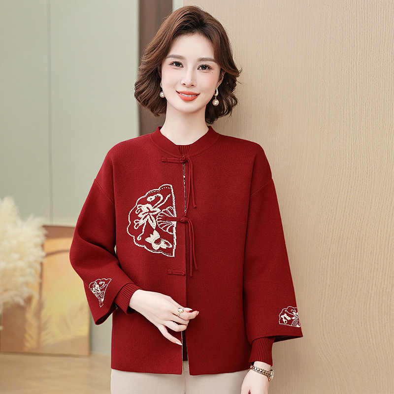 喜服婆婆结婚宴礼服妈妈穿的女秋季两件套装上衣服本命年红毛衣服