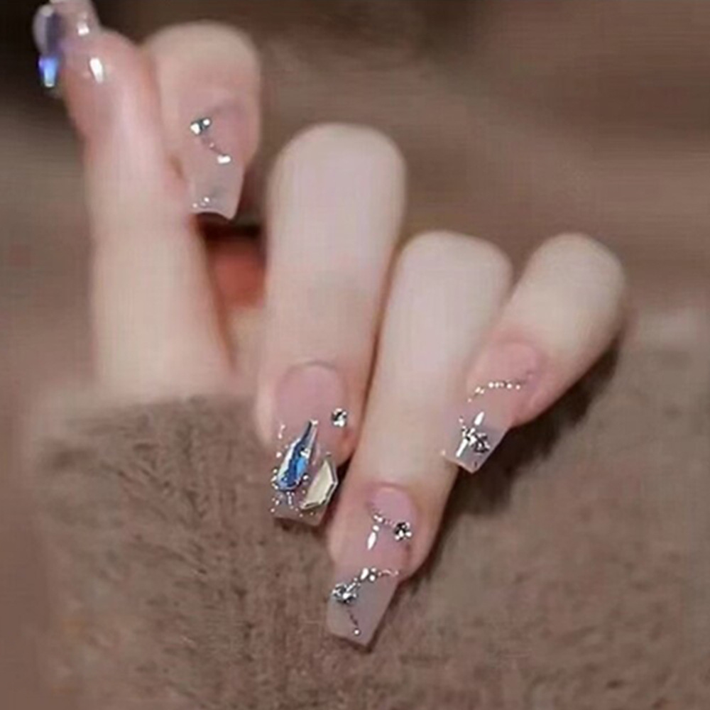 Muestras de diseño de estilo europeo y americano más vendido para usar un parche de uñas corto, medio y largo punto de perforación desmontable image 4