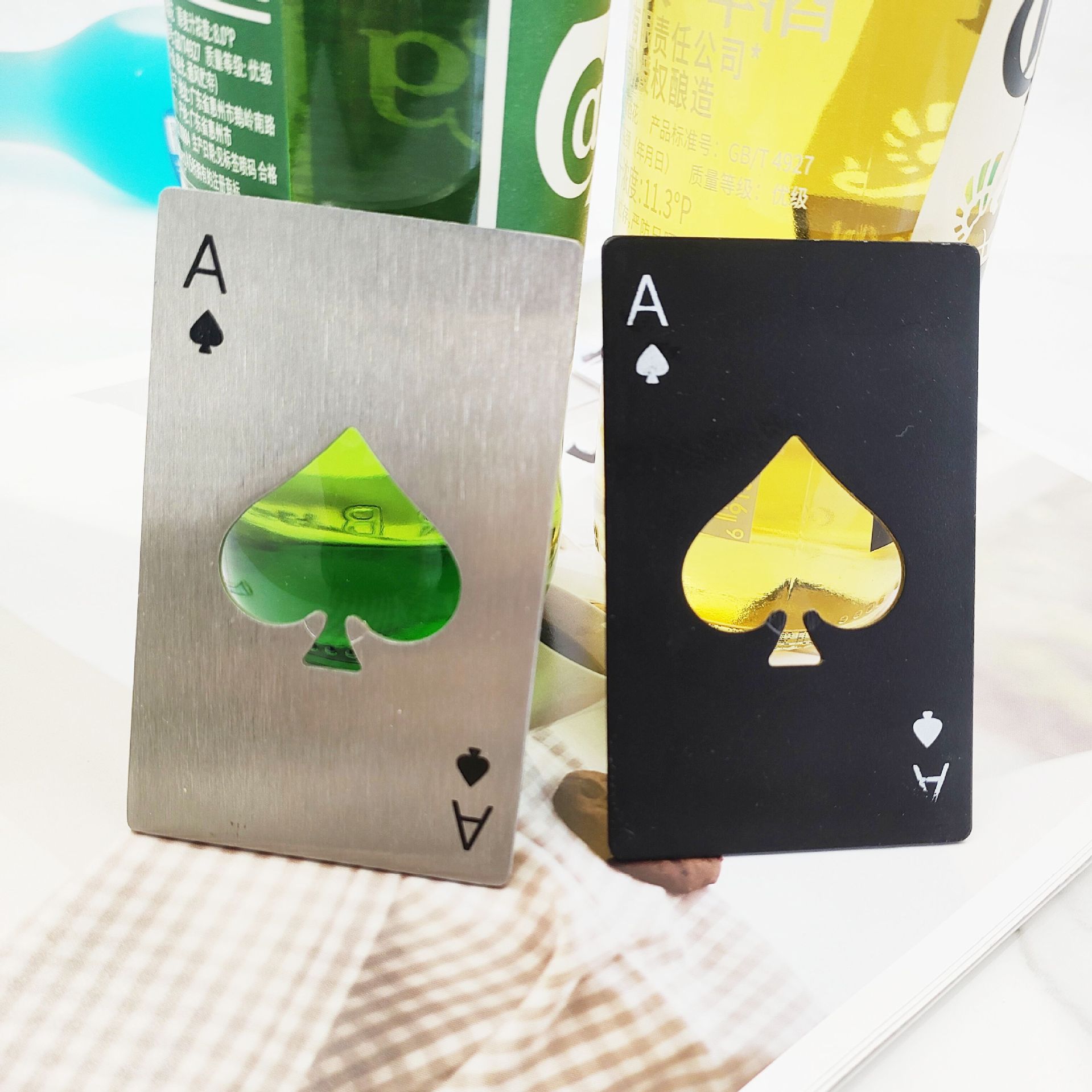黑桃A信用式创意扑克形起瓶器起子 啤酒开瓶器