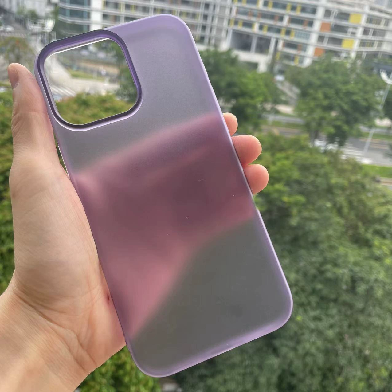 Прозрачный матовый ПК чехол для iPhone Ultra-thin защитный чехол — совместим с iPhone 12–17 ProMax, в нескольких цветах