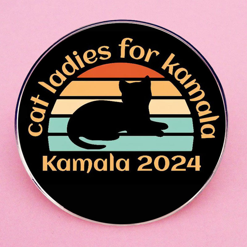 고양이 레이디 지원 CARMELA BROOCH CARMELA HARRIS 핀 배지 금속 합금 배지 액세서리