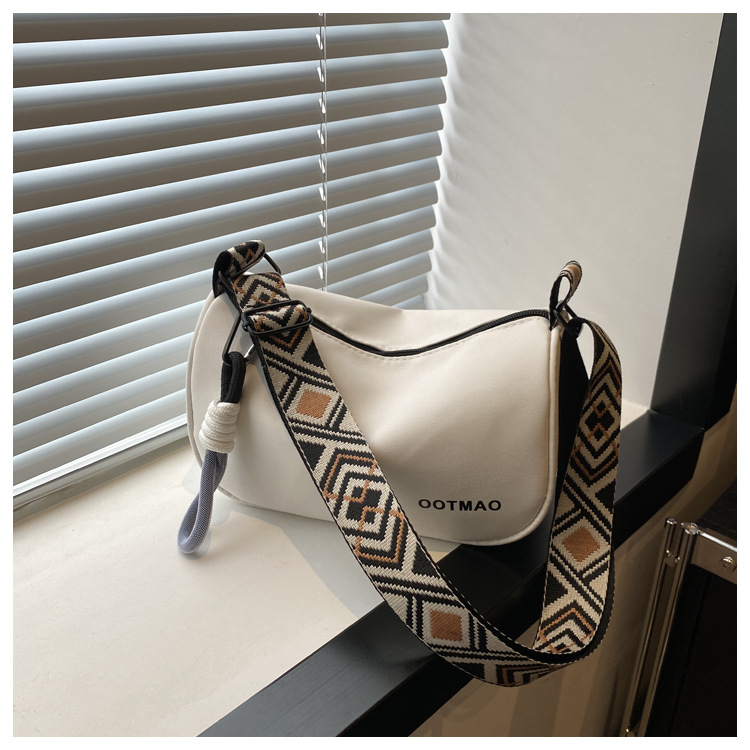 Canvas bag for women 2024 new autumn and winter versatile dumpling bag, casual and sporty wide-shoulder crossbody bag for women undefined