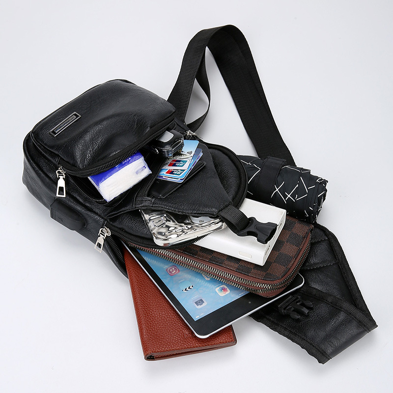 Chest Bag Men's Shoulder Crossbody Bag Data Cable Sports Casual Small Crossbody Bag Backpack Men's Bag Portable Shoulder Bag