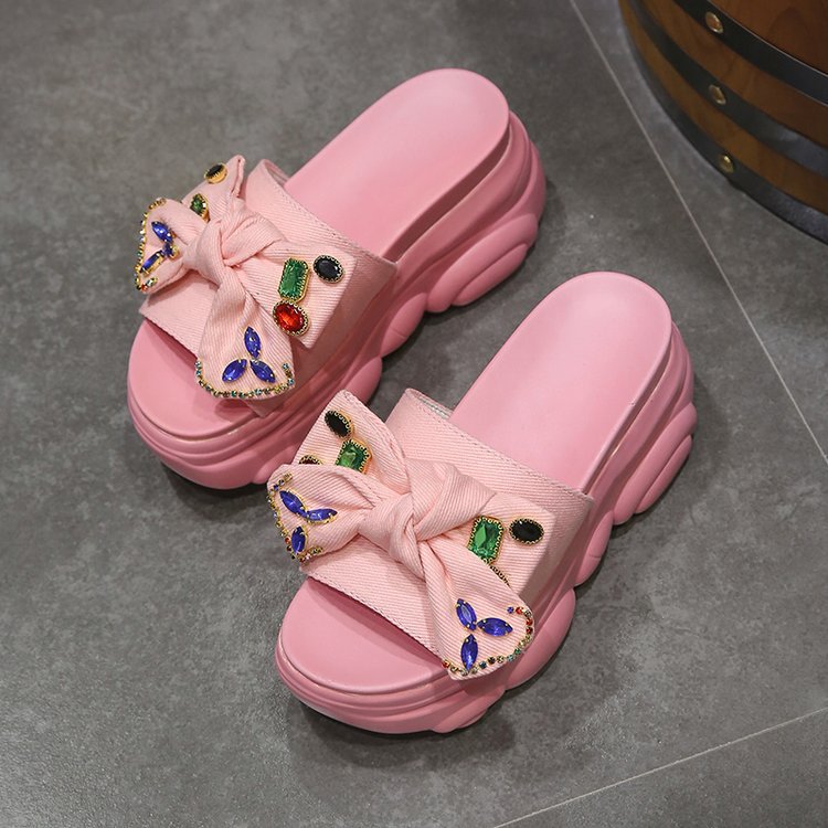 Thick bottom muffin bear sandals women's 2021 summer new Korean style rhinestone bow style high heel slippers