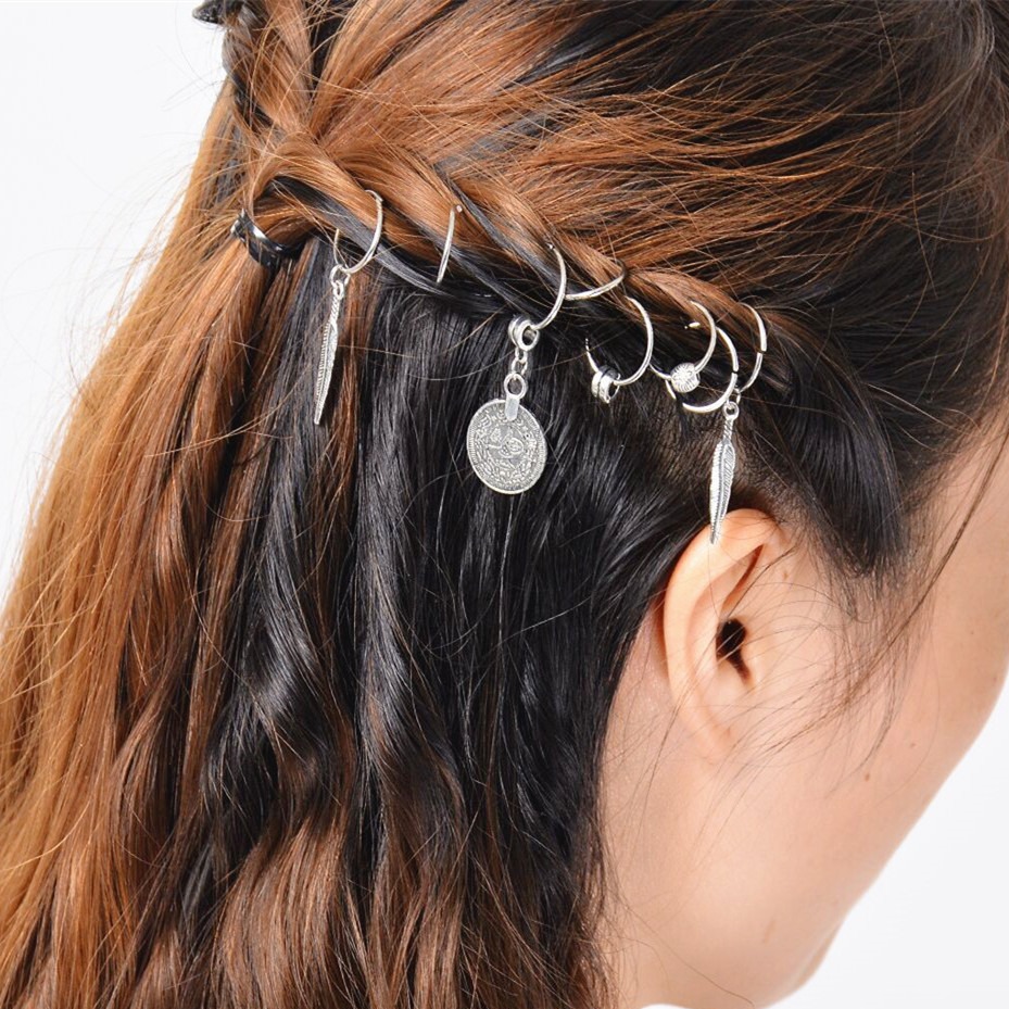 Trendy haaraccessoire voor dames met blaadjes en munten gevlochten_voghion.com
