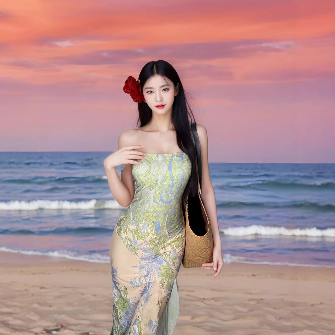 Seaside Holiday Slit Slim-fitting Twisted Tube Top Dress