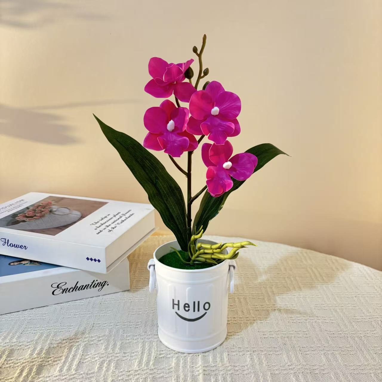 Fabricantes de simulación de cuatro mariposa orquídea recta Hello bonsai sala de estar balcón decoración de flores falsas de plástico maceta