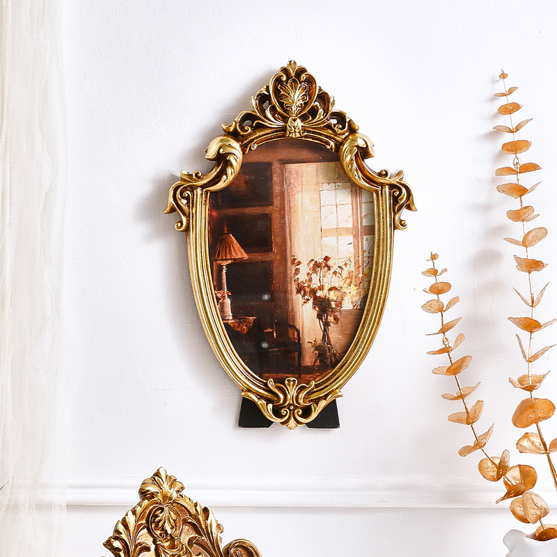 European and American retro palace crown carved resin photo frame frame ornaments home decoration wall hanging wholesale literature and art