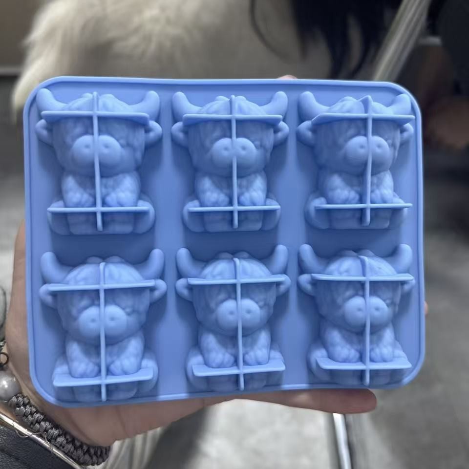 Mini Highland Cow Ice Mold 6 Cavities Blue (Improved Model)
