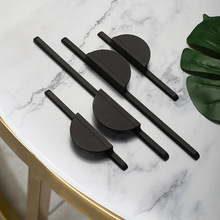 �p�����T�����~ɫ�����T���ֳ���ֱ��O��Ь�����b���ּҾ����