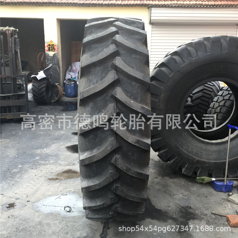 Suministro de neumáticos agrícolas 20.8-42 neumático del tractor 18.4-42