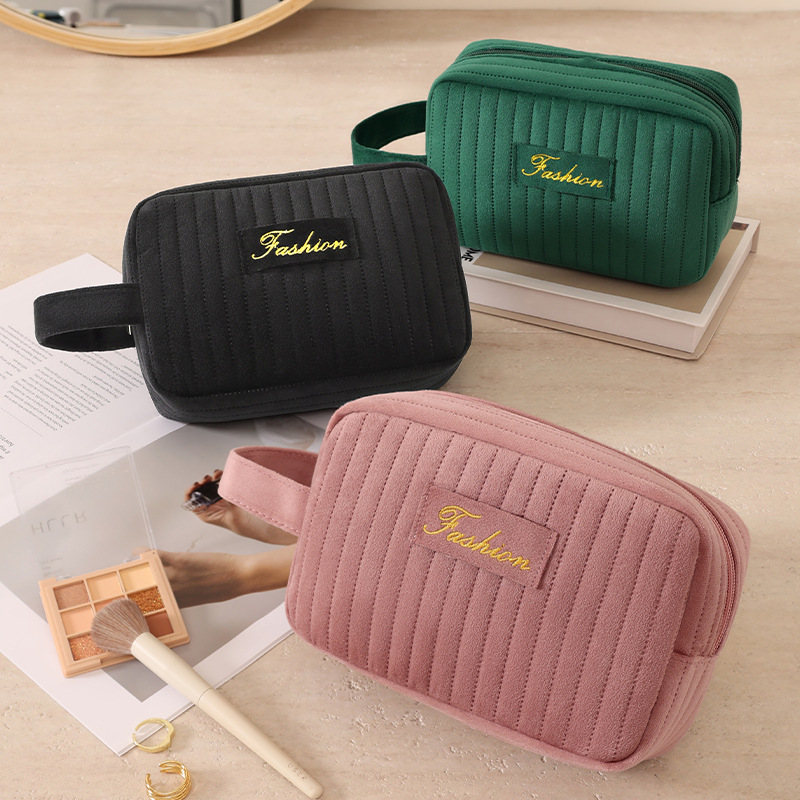 New Dutch Velvet Cosmetic Bag, Large Capacity, High-End, Portable, Travel Toiletries, Portable Cosmetic Bag