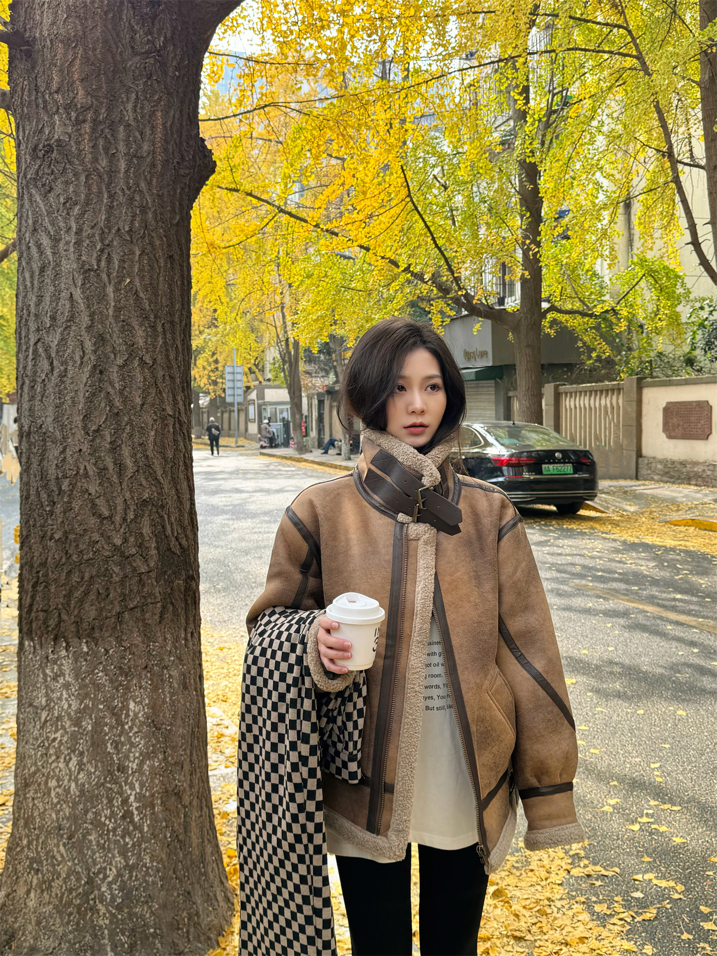 Same Style Lamb Wool Jacket for Women, New Cotton Jacket for Winter, Men's and Women's Motorcycle Jacket, Suede 2025 Fur Integrated