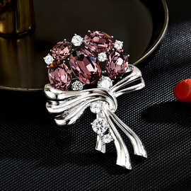 源头工厂直批优雅之选精致水晶花捧胸针西装配饰新款胸花别针配饰