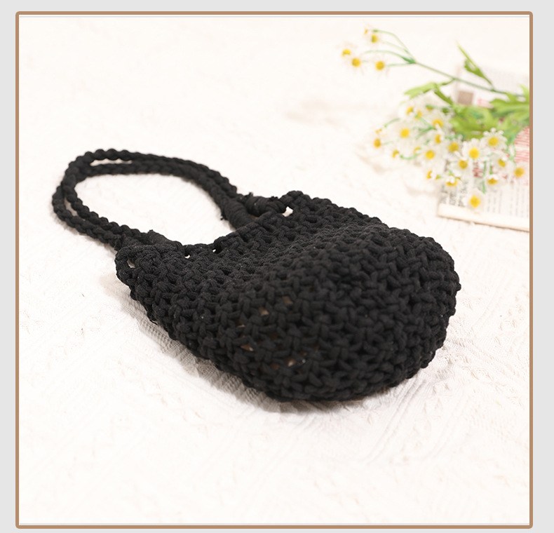 Women's Small Polyester Solid Color Vintage Style Round Open Bucket Bag display picture 8