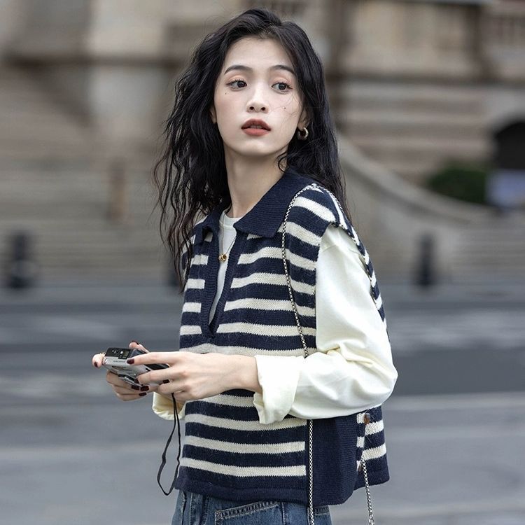 Striped knitted vest for women 2023 new sleeveless outer wear polo collar V-neck spring and autumn stacked sweater vest top