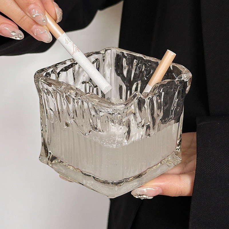 Cenicero de vidrio de patrón glacial para extinguir el humo, nicho de alta calidad, decoración creativa del hogar, cenicero de cigarros