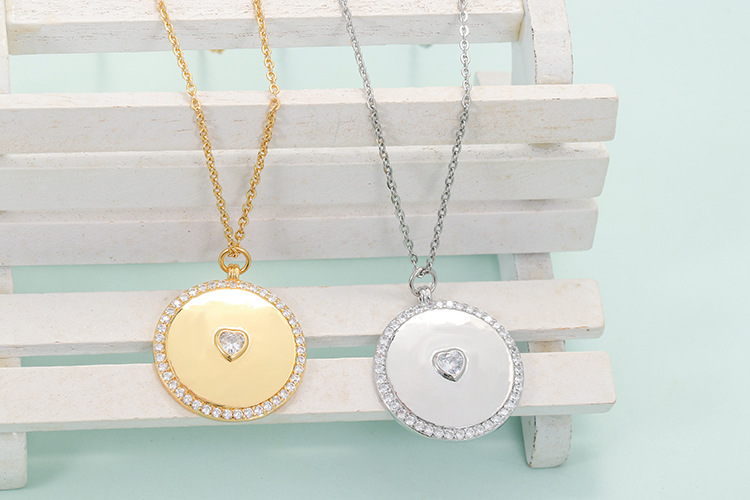 Geometric Pattern Simple Micro-encrusted Zircon Heart Pendant Copper Necklace Wholesale