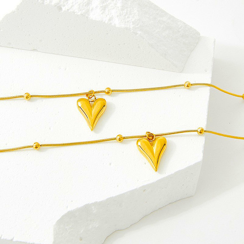 European and American simple love pendant titanium steel color-preserving necklace and earrings simple design trendy clavicle chain vacuum plating