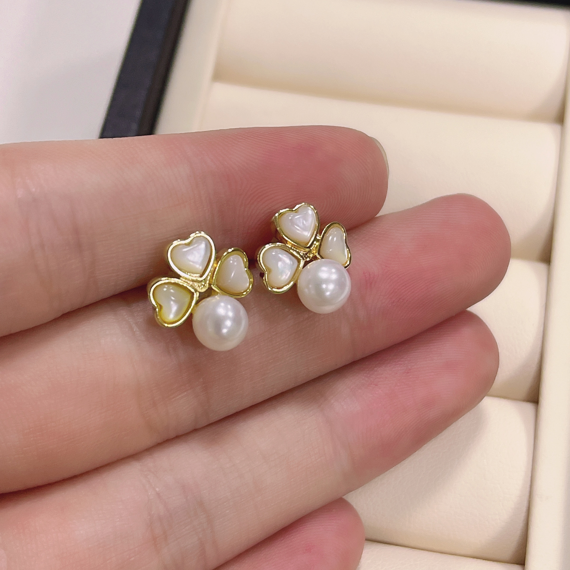 ʱ�־��Ƕ��ڴ��������ſ� ��־��14Kע�����뵭ˮ���������׹