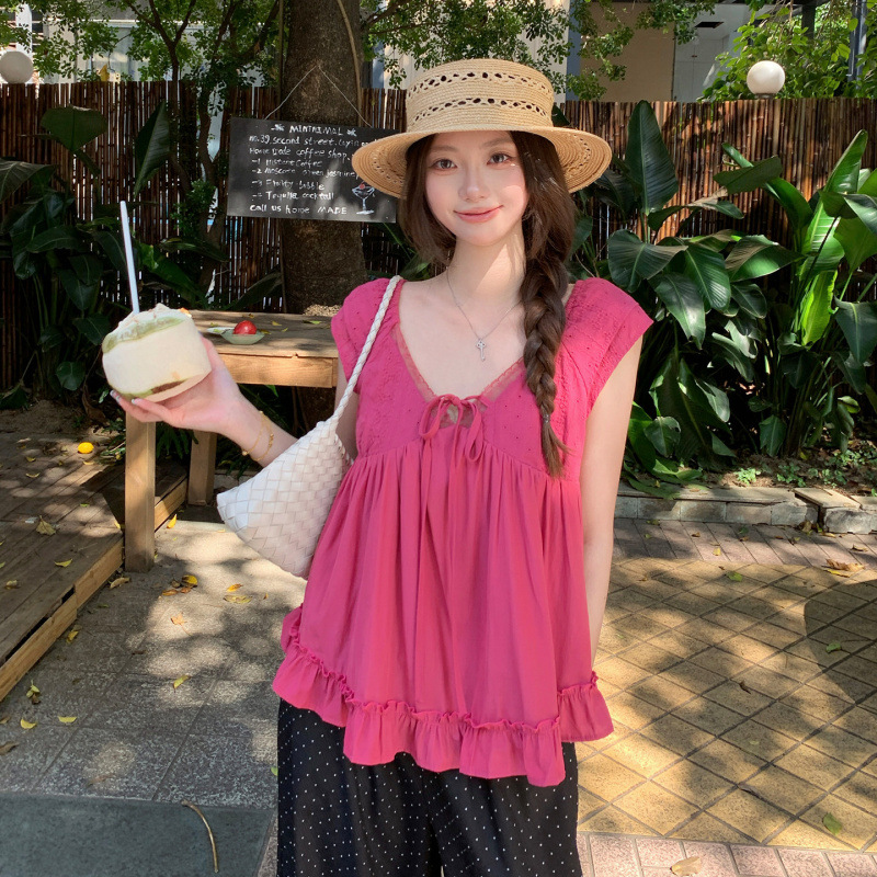 French sweet sauce V-neck lace patchwork jacquard gathered short sleeve babydoll top, loose fit, slimming, vacation style.
