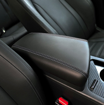 11-25款起亚K5亚远舰K5 – Armrest box Box Cover - 2011-2015-black-leather-gray-stitching