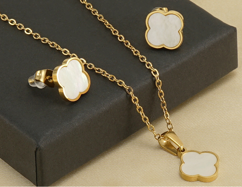 Fashion Four Leaf Clover Titanium Steel Inlay Shell Earrings Necklace 1 Set