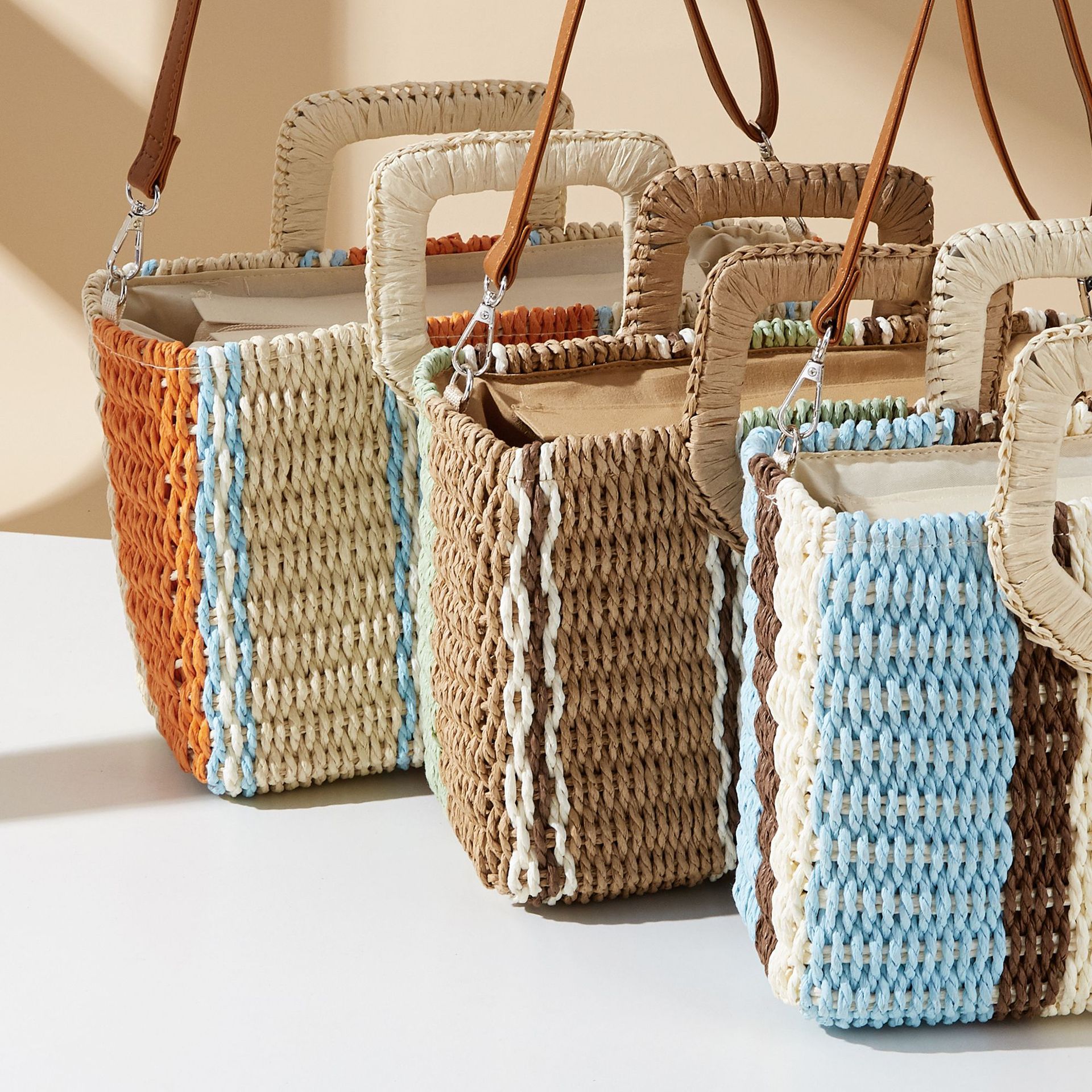 All Seasons Season Women's Gender Women's Paper Color Block Stripe Vacation Beach Weave Square Zipper Straw Bag