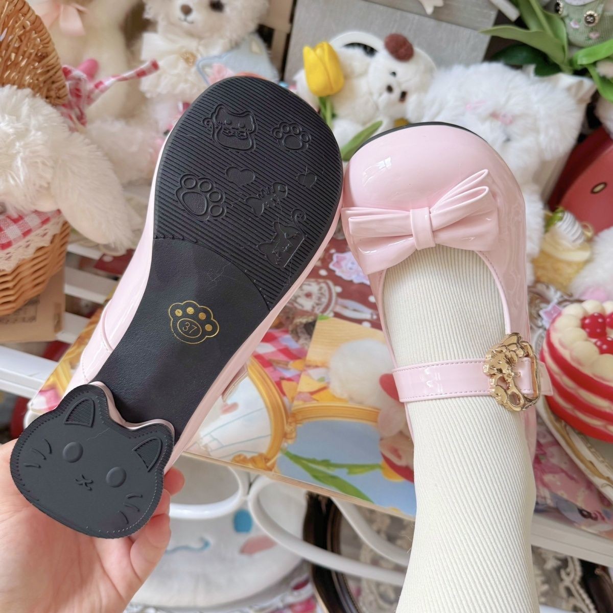 Zapatos de lolita primavera 2026 nuevos zapatos de arco de moda simple cabeza redonda adorable zapatos de talón grueso dulces marizhen