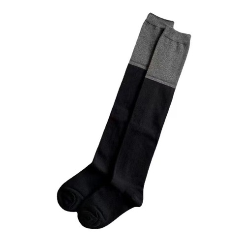 Black and Gray Spliced Socks, Long-Height Autumn/Winter Women's Socks—Over-the-Knee, Leg-Slimming JK Style, Calf-Length, Instagram-Fashionable, & Perfect for Xiaohongshu