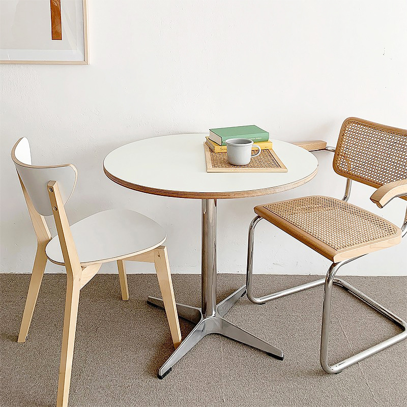Trendy Eames Dining Table Negotiation Round Table Office Meeting Designer Ins Small Apartment Vintage Home Nordic Table
