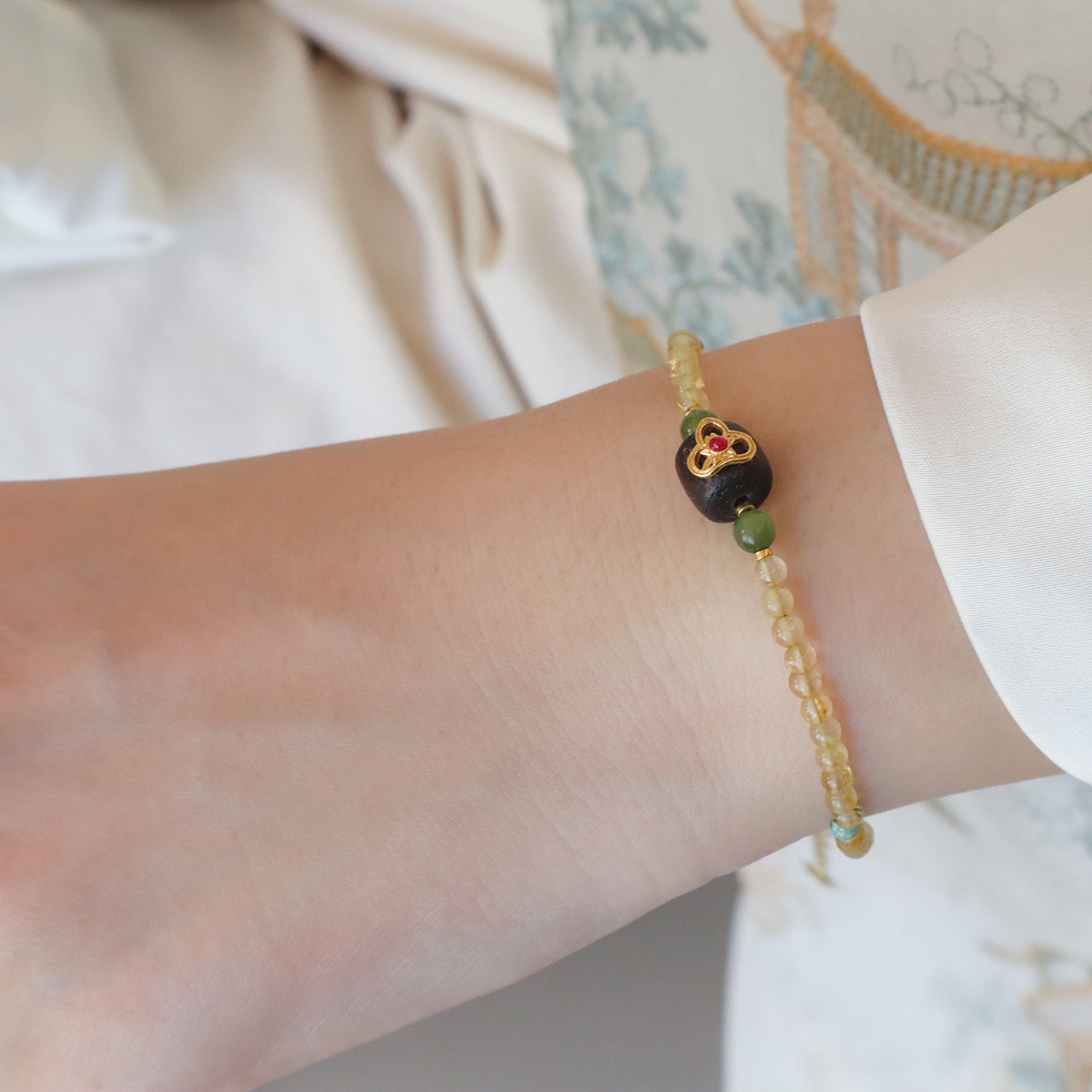 Natural Peridot & Golden Rutilated Quartz Layered Bracelet For Women_voghion.com
