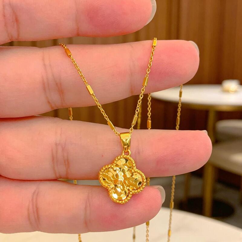 Tiktok Trending Four-Leaf Clover Crushed Ice Necklace Double-Sided Light Luxury Jewelry Crushed Gold Lucky Clover Collarbone Chain Gift Wholesale