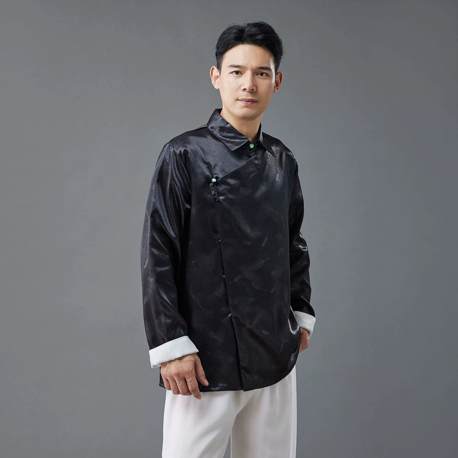 2025 Spring Young Men's Chinese Style Color-Blocking Tang Suit Silver Button Roll-up Side-Blocking Ramie Plate Stand Collar Top