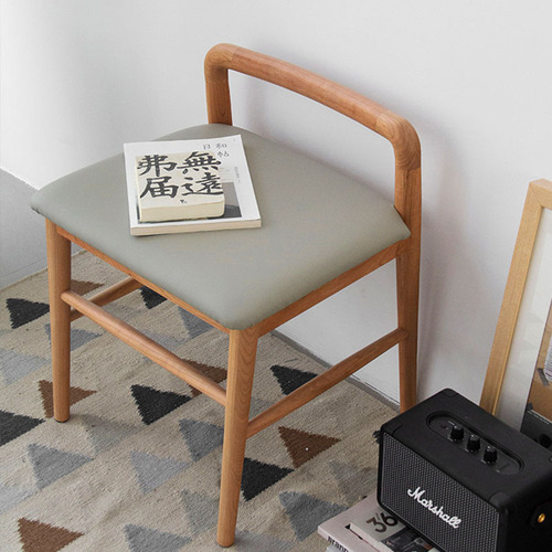 Nordic low stool vanity stool modern minimalist soft cushion Japanese small stool bedroom solid cherry wood vanity stool