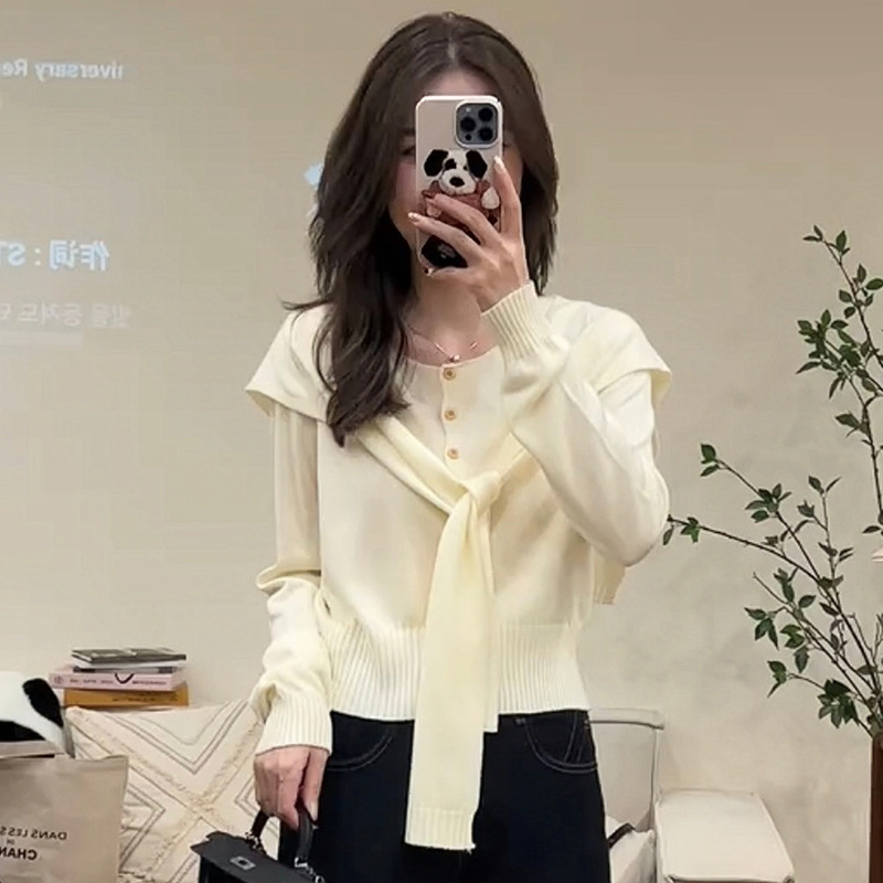 一整套入秋穿搭设计感时尚披肩针织上衣女直筒显瘦九分牛仔裤套装|undefined