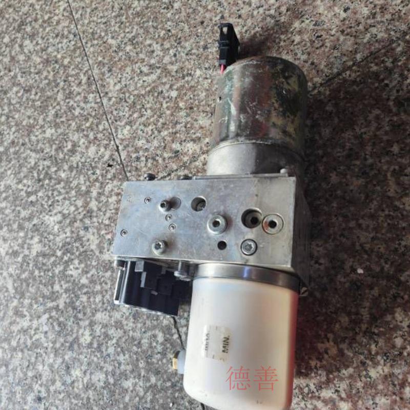 Suitable for Bmw Z4 E89 Convertible Hydraulic Pump 54377309634 54377220798