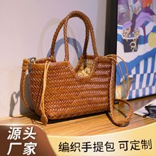 dragon韩式复古小弯口编织包真皮编织菜篮ins热卖网红女包斜挎包