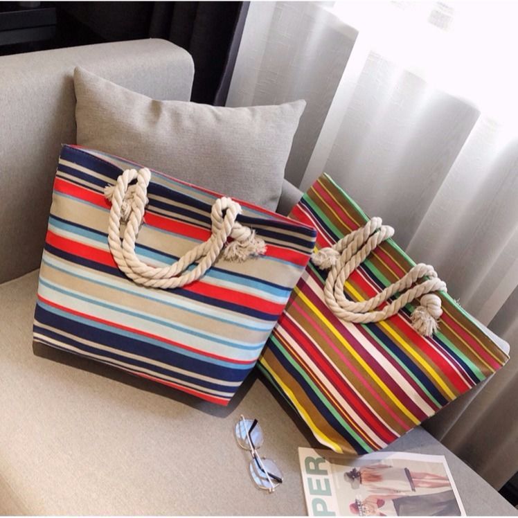 Universal one-shoulder bag