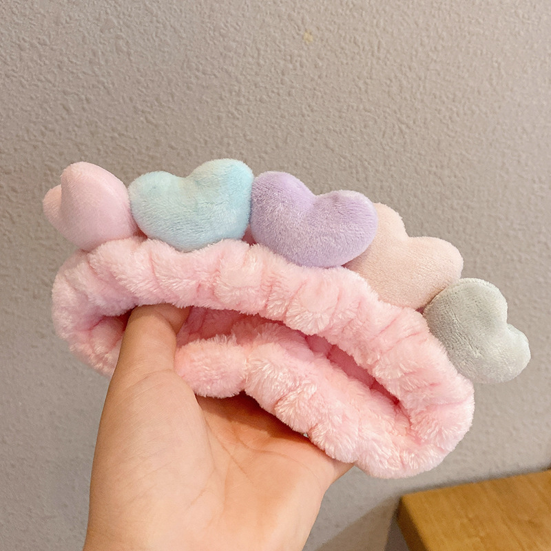 Lavar la cara correa de cabello para mujeres coreanas lindas red pequeña banda de cabeza de amor antideslizante método de presión de máscara facial correa de cabello simple tocado