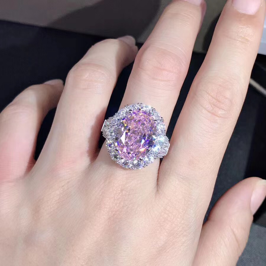 Plata de ley galvanizado de cinco capas de espesor con incrustaciones de platino importado Diamante de alto carbono 10 quilates gran paloma huevo corte Rosa G anillo de color