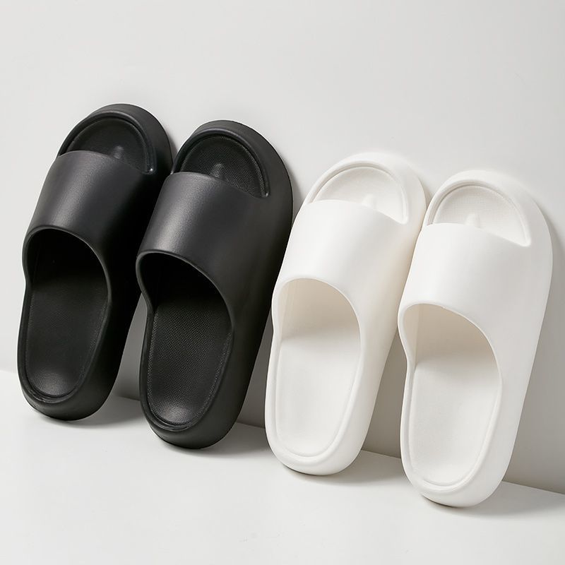 Baño en el hogar antideslizante fondo grueso zapatillas de mierda para mujeres de verano para hombres zapatillas frías para hombres de verano para el interior