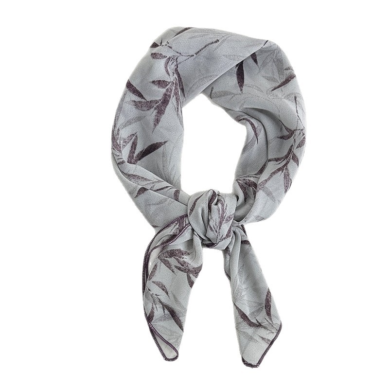 Korean Retro Artistic Plaid Neck Warmer Elegant Decorative Scarf_voghion.com